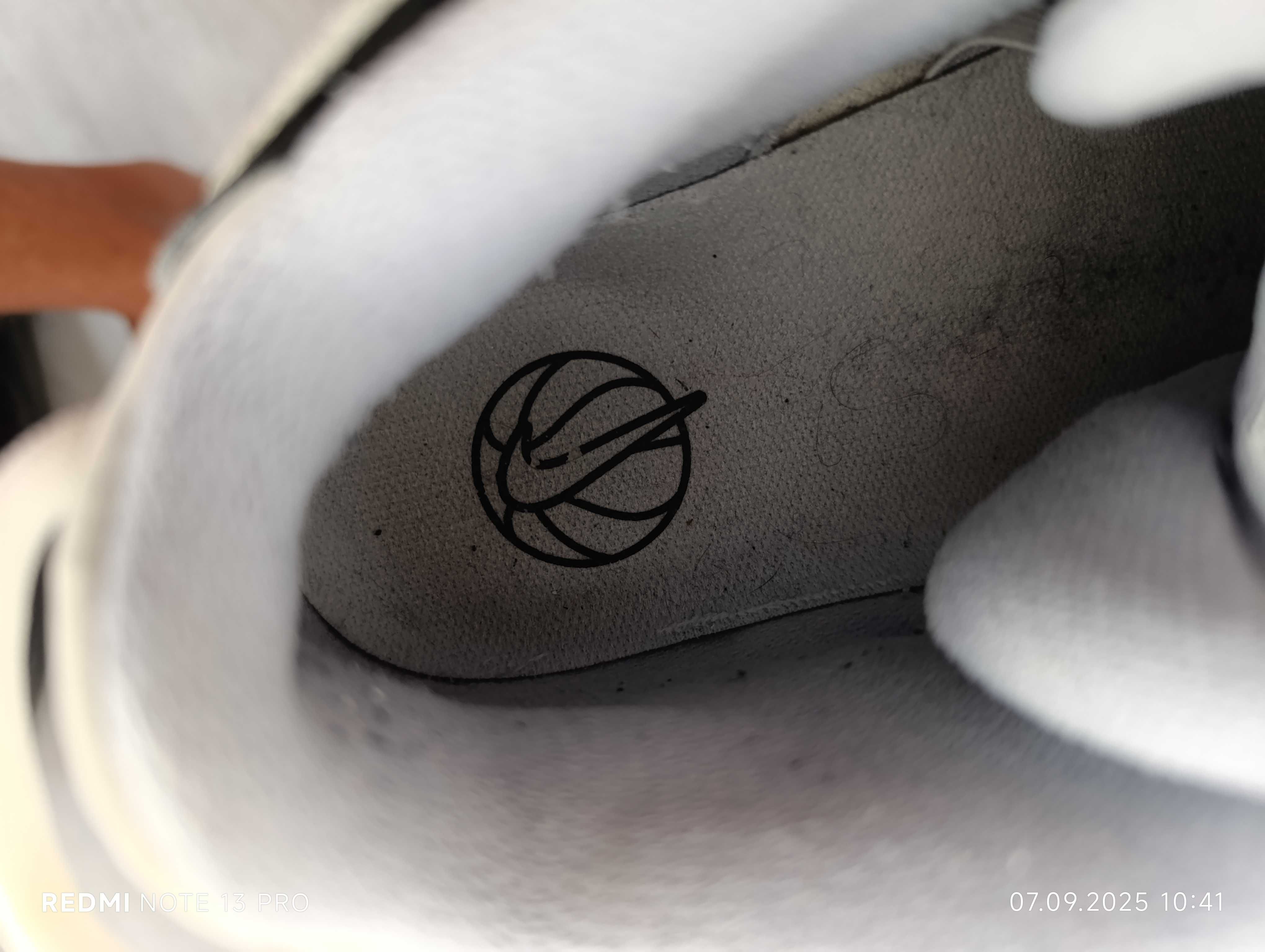 Nike Air More Uptempo 96 Photon Dust''оригинални маратонки 43 номер
