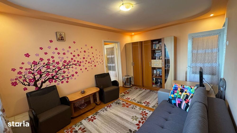 Zona Mioritei 2 camere etajul 1 imbunatatit