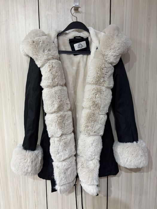 Дамско зимно яке