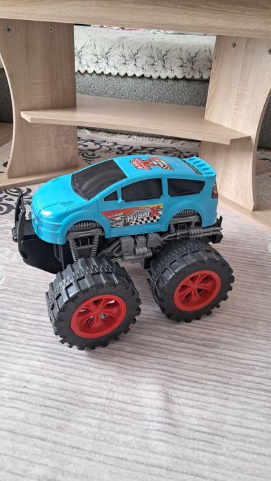 Играчки различни