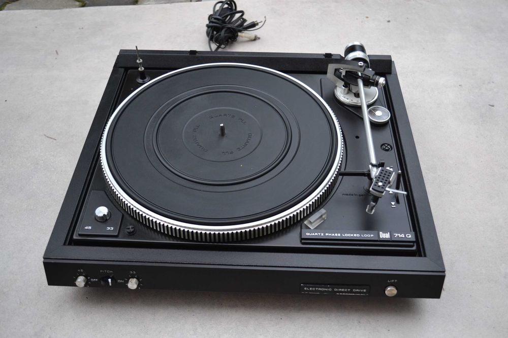 Pick up Dual CS 714 Q