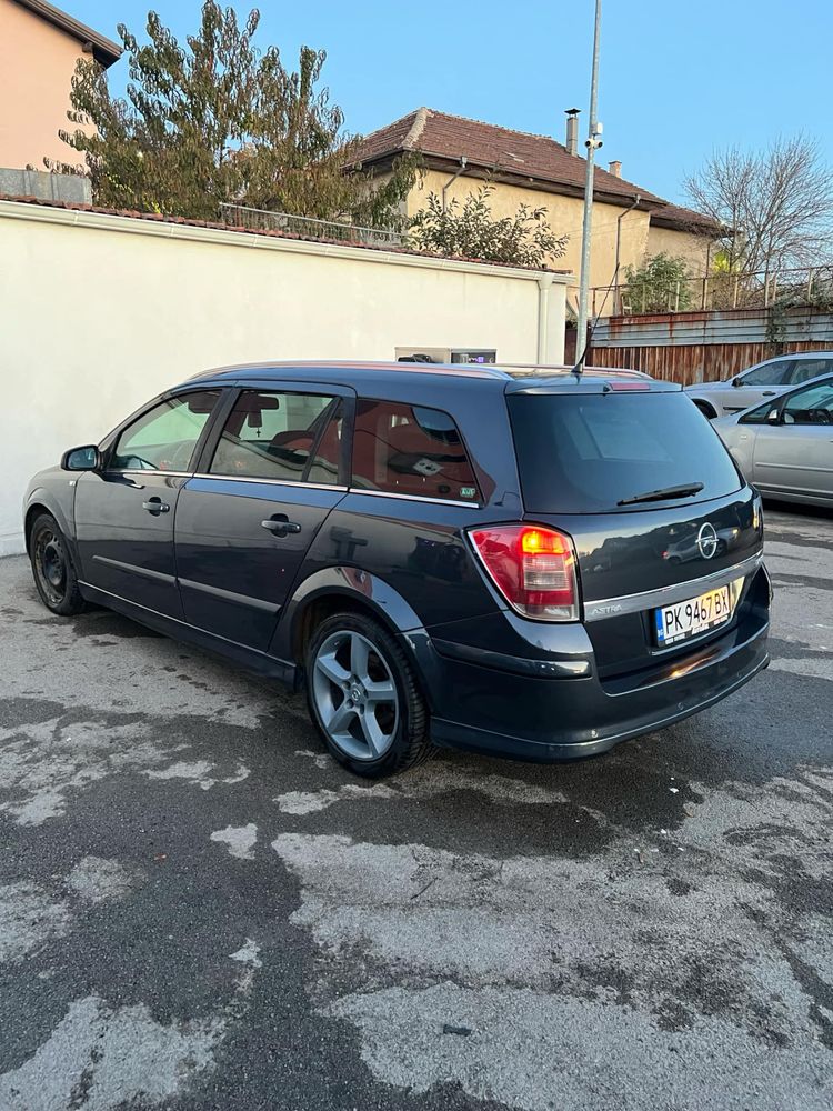 Astra H 1.7CDTI 110к.с Cosmo На Части