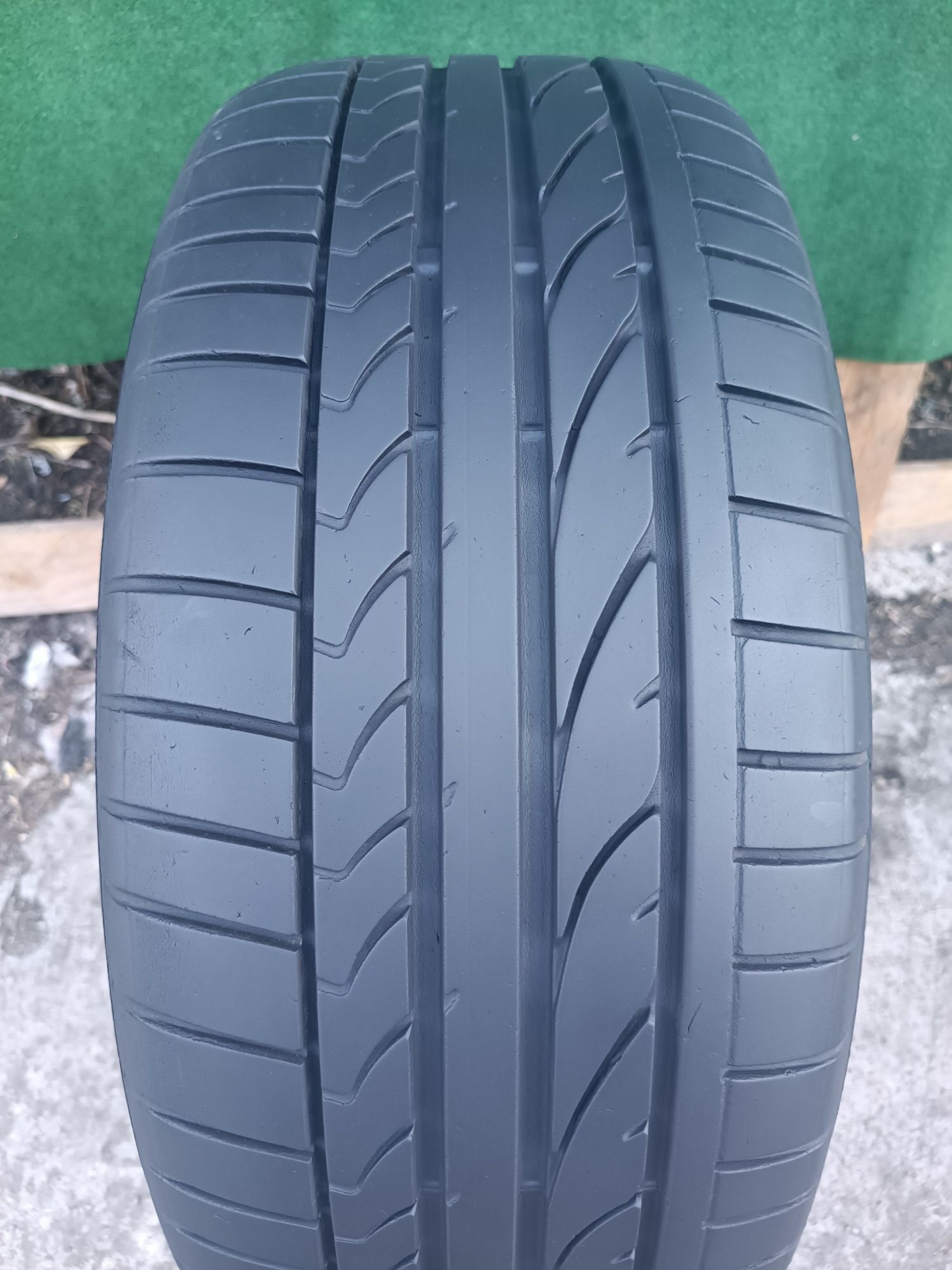 215/50/17 Bridgestone