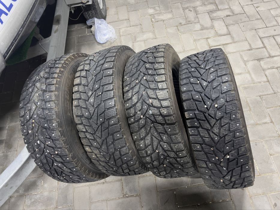 Зимние шины Dunlop 215/60/16