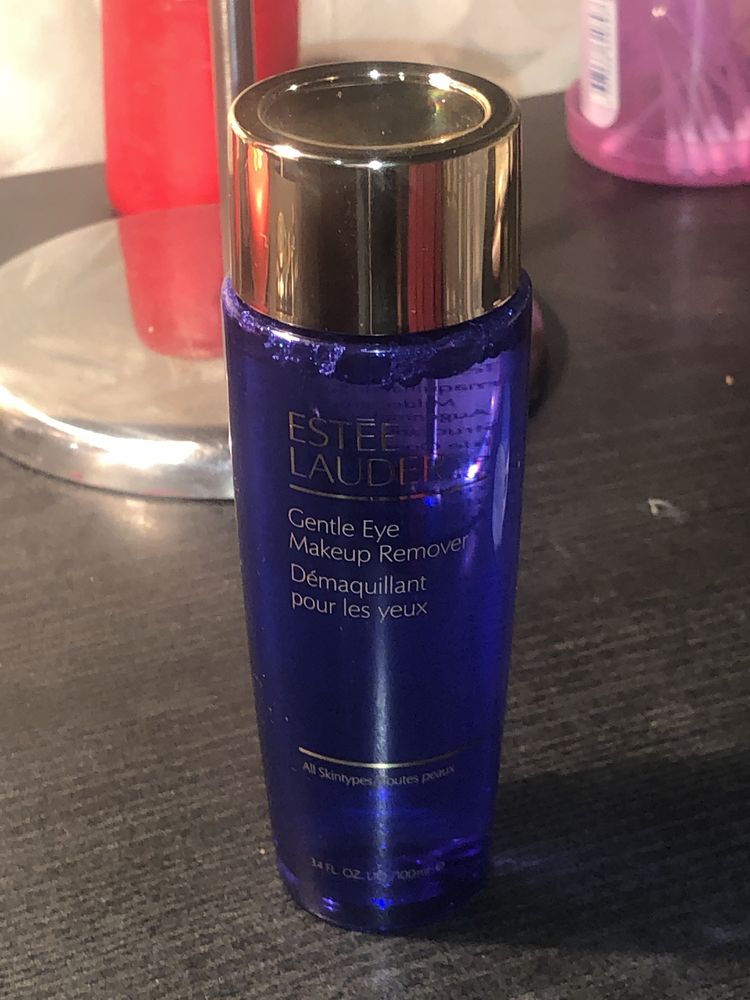 Мицелярная вода Estee Lauder для снятия макияжа