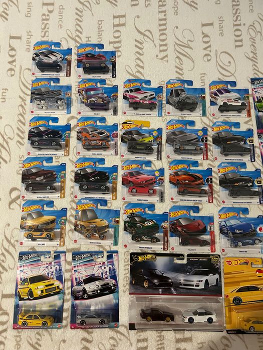 Hot wheels колички