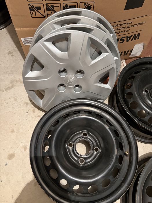 Кобальт родные диски штампы R14 в хорошем состоянии с колапаками