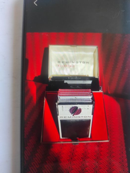 Aparat de ras electric Remington Selectric