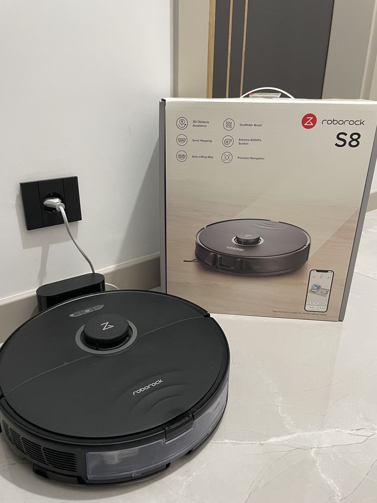 Робот прахосмукачка Roborock S8