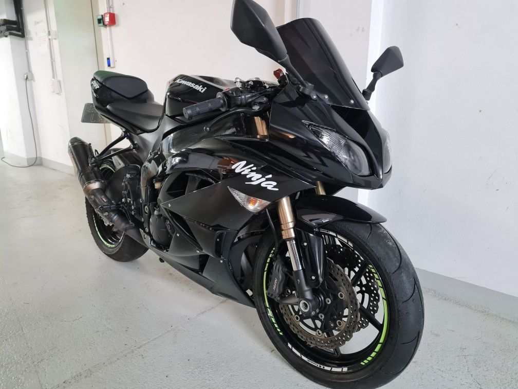 Kawasaki ZX6R 2009