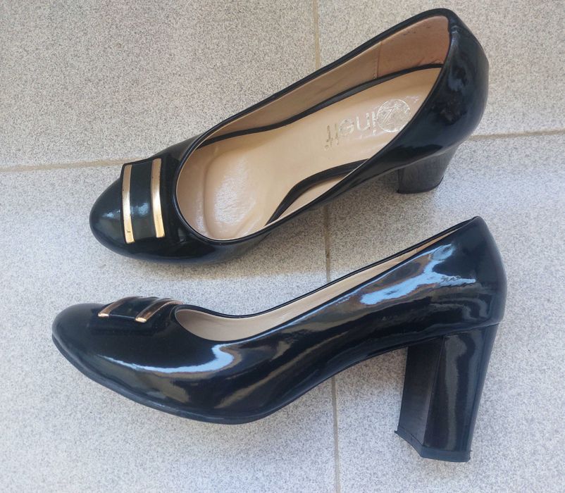 Лачени Обувки на ток