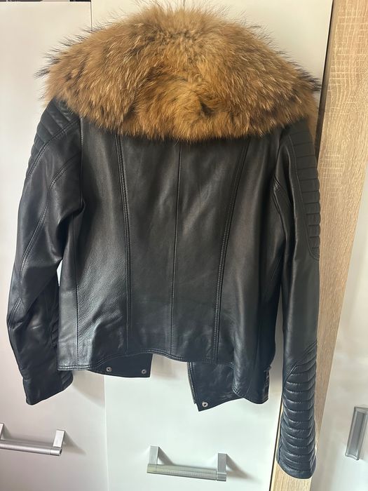 Кожено яке с естествен косъм