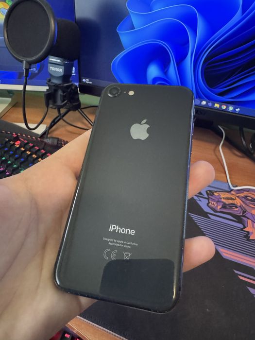 iPhone 8 Space Grey 64Gb