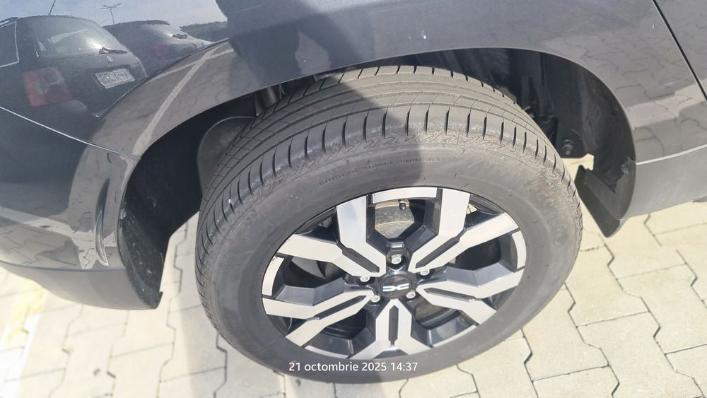 Bridgestone Turanza 4 anvelope VARA  215/60/R17 H96 
Bridgestone Turan