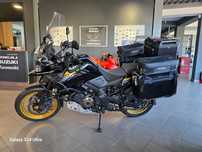 SUZUKI DL1050XT an 2021 4800 KM full accesorizat