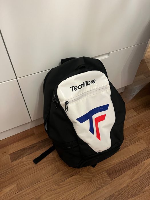 Тенис ракети . Тенис сак и раница