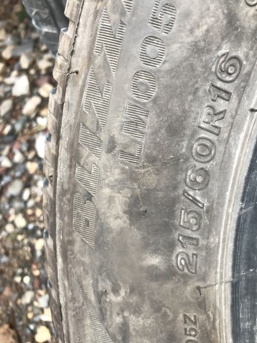 Зимни гуми 2бр.215/60R16