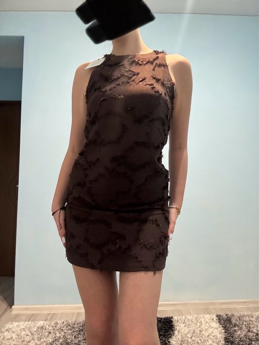 Чисто нова рокля Zara
