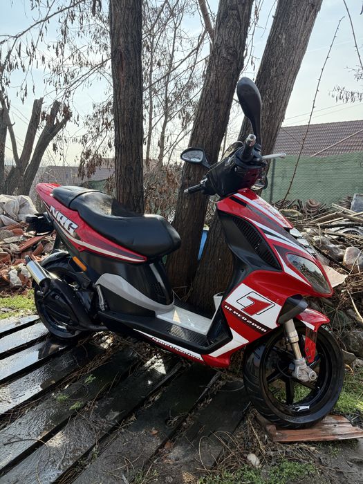 Scuter Piaggio NRG Power 80cc, stare buna,