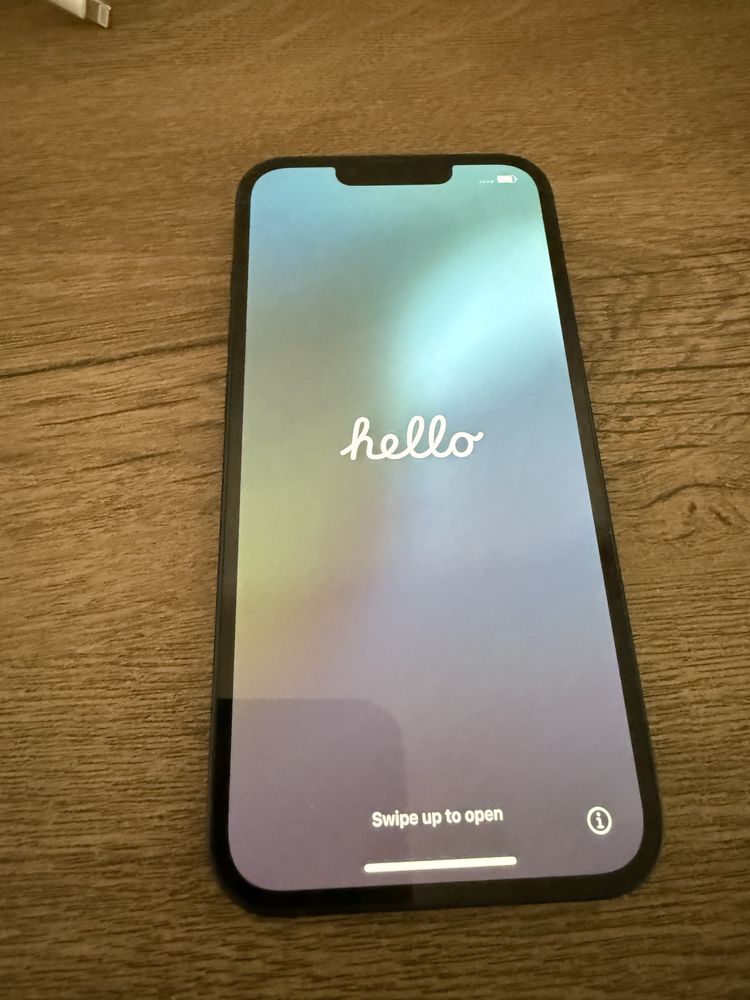 iPhone 13 128GB negru