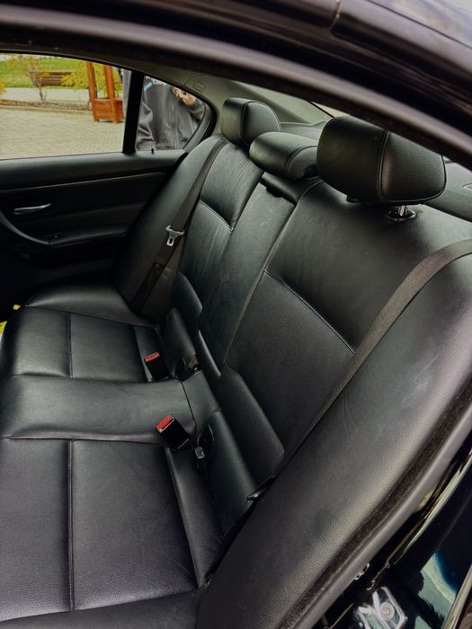 BMW 320d E90, Automat, Hi-Fi