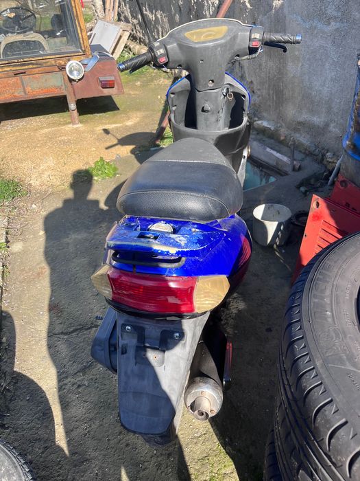 Четиритаквов скутер 50 сс