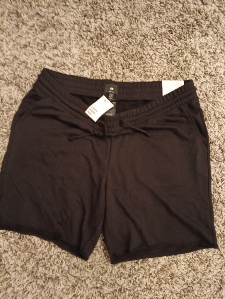 Pantaloni scurți H&M