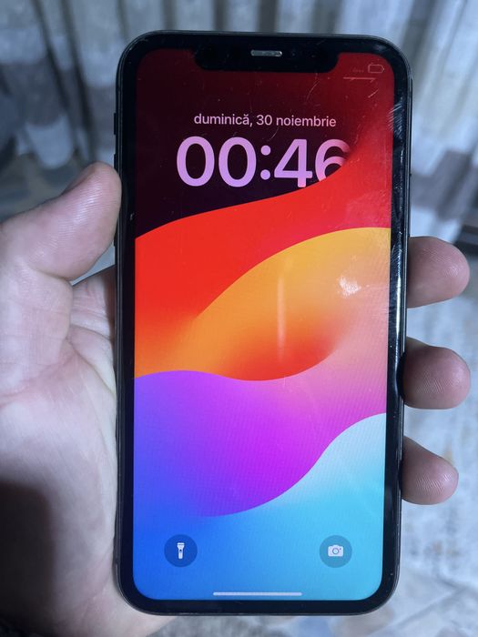 iPhone 11, 64GB, Black – Neverlocked, Funcțional 100%