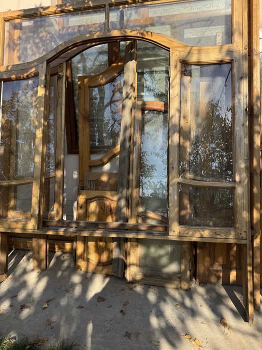 Ustun va otilar rom oynalar