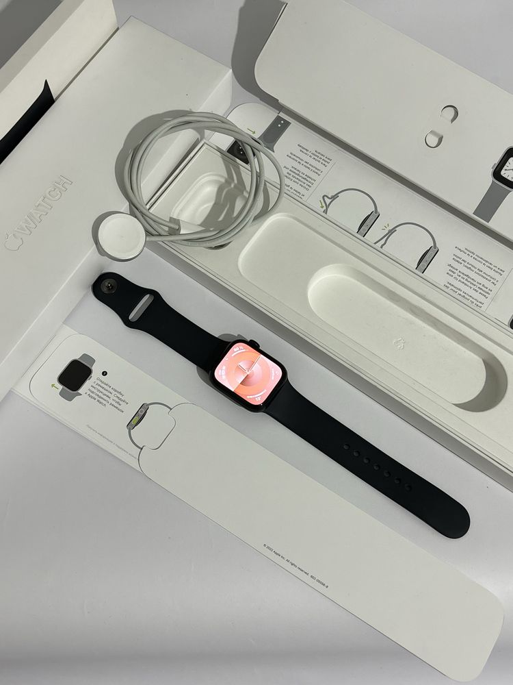 Apple Watch 8 series 41 mm