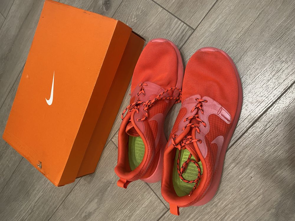 Спортни обувки Nike