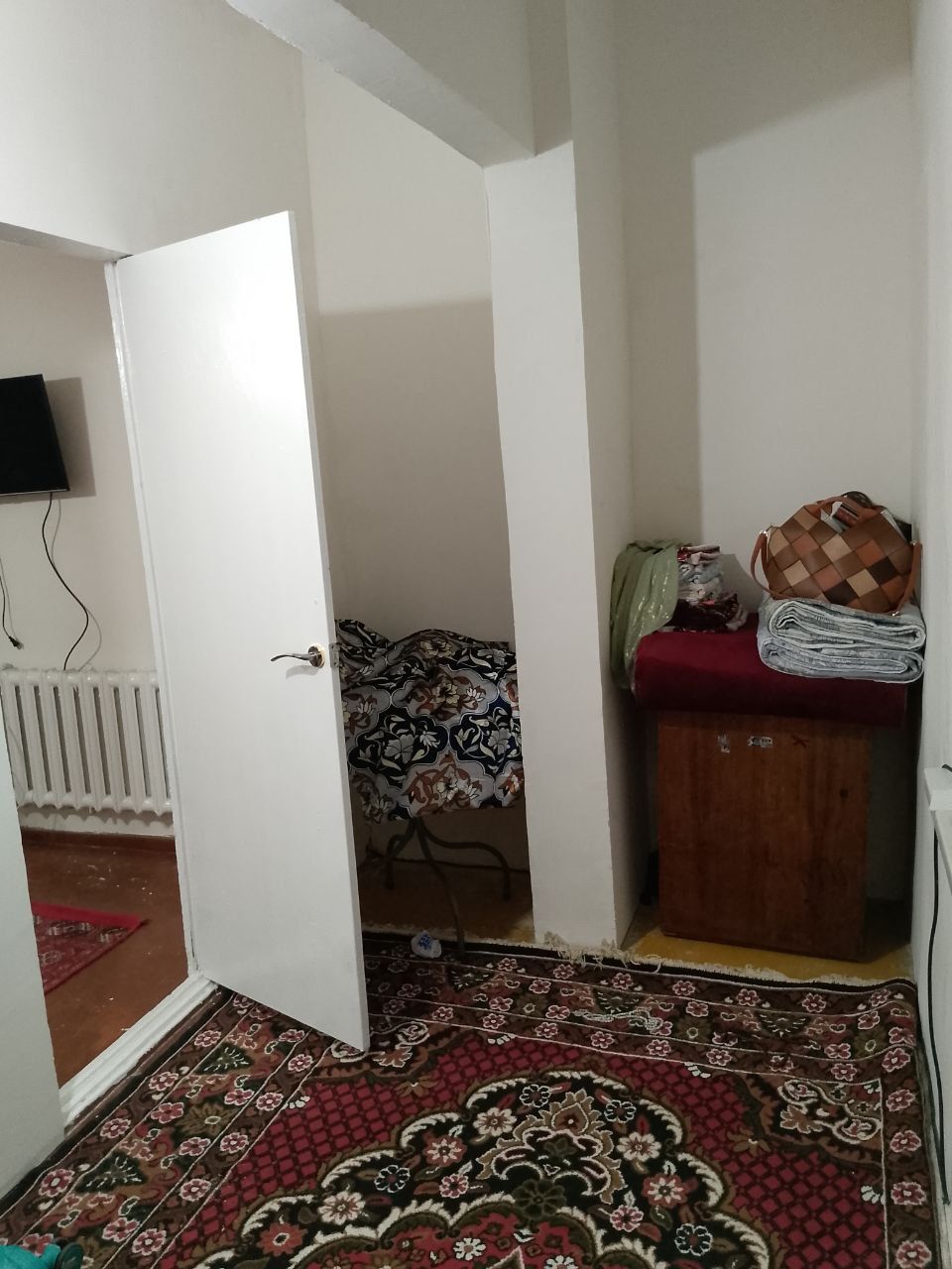 Kvartira arendaga beriladi 1 xona 2 qilingan