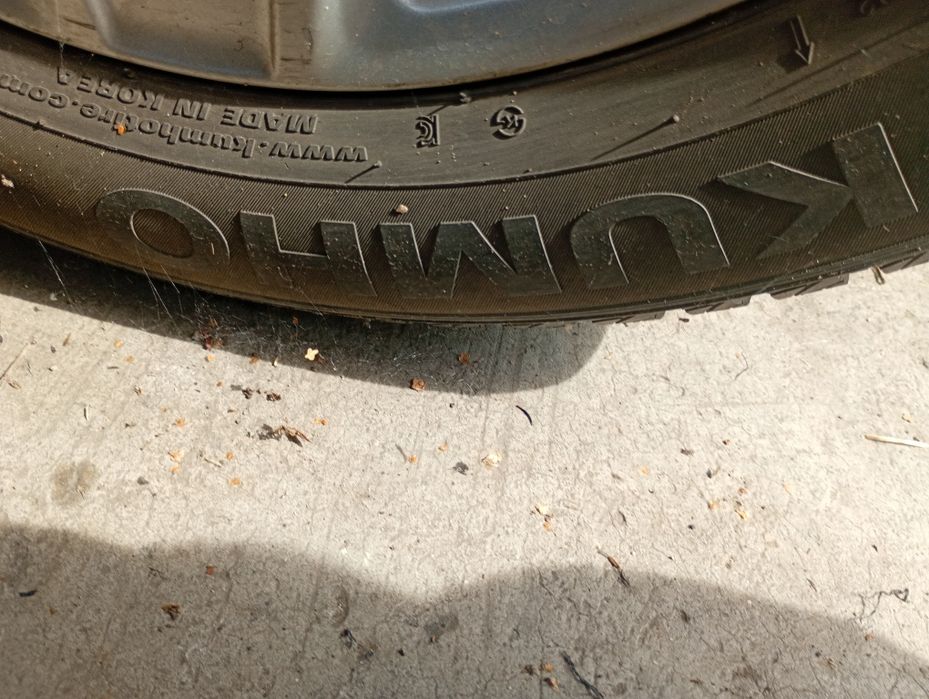 Anvelope kumho  205 55 R16. M + S