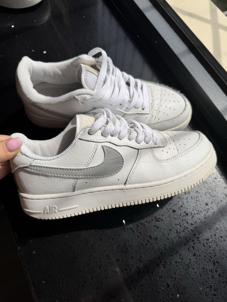 Кроссовки nike air force