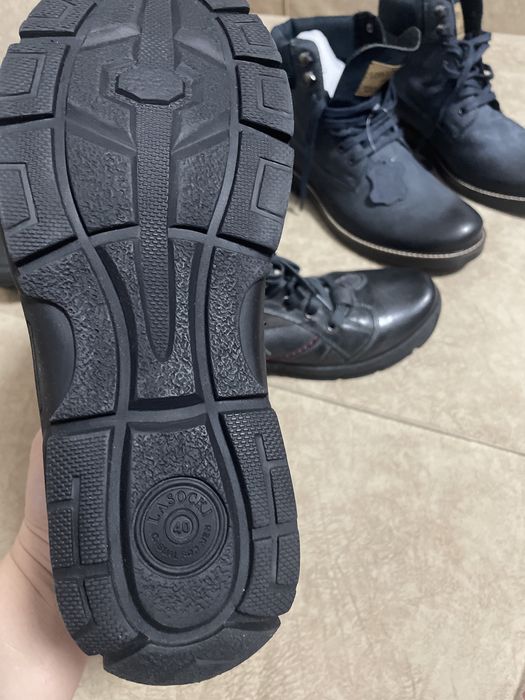 Продам кожанные ботинки и туфли