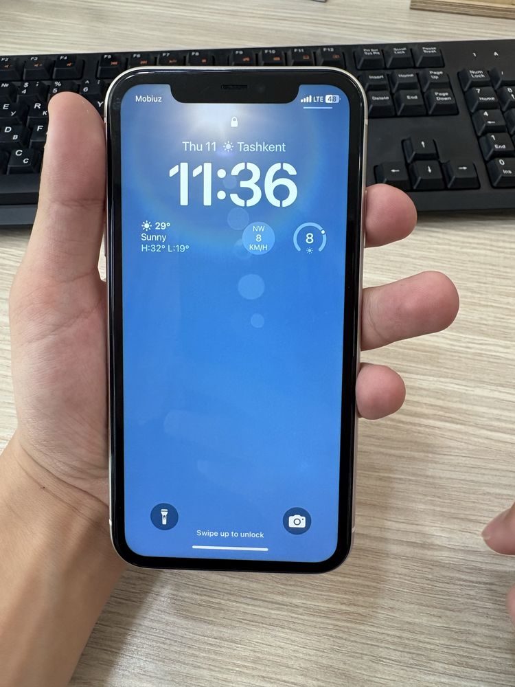 Iphone 11 white 128