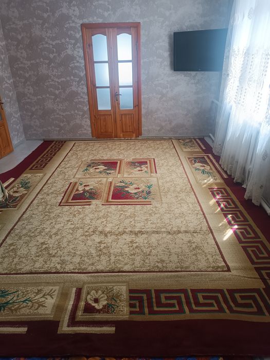 Размер Ени 3 ,ұзындығы 5, жағдайы жаксы