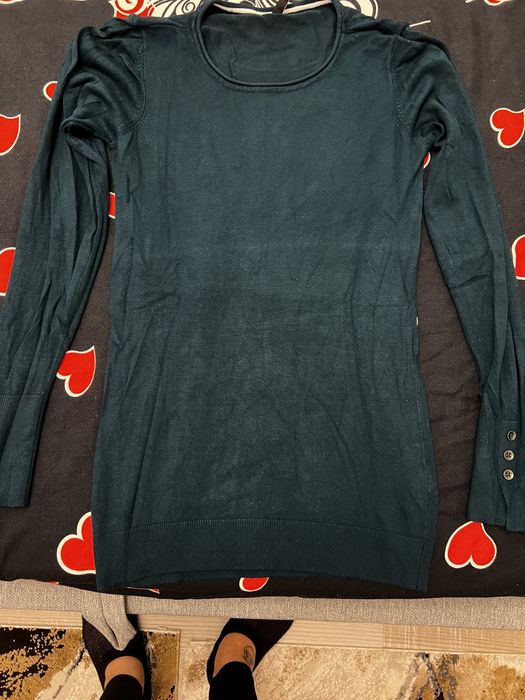 Bluza dama foarte buna material catifelat