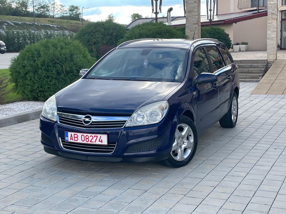 Opel astra H
