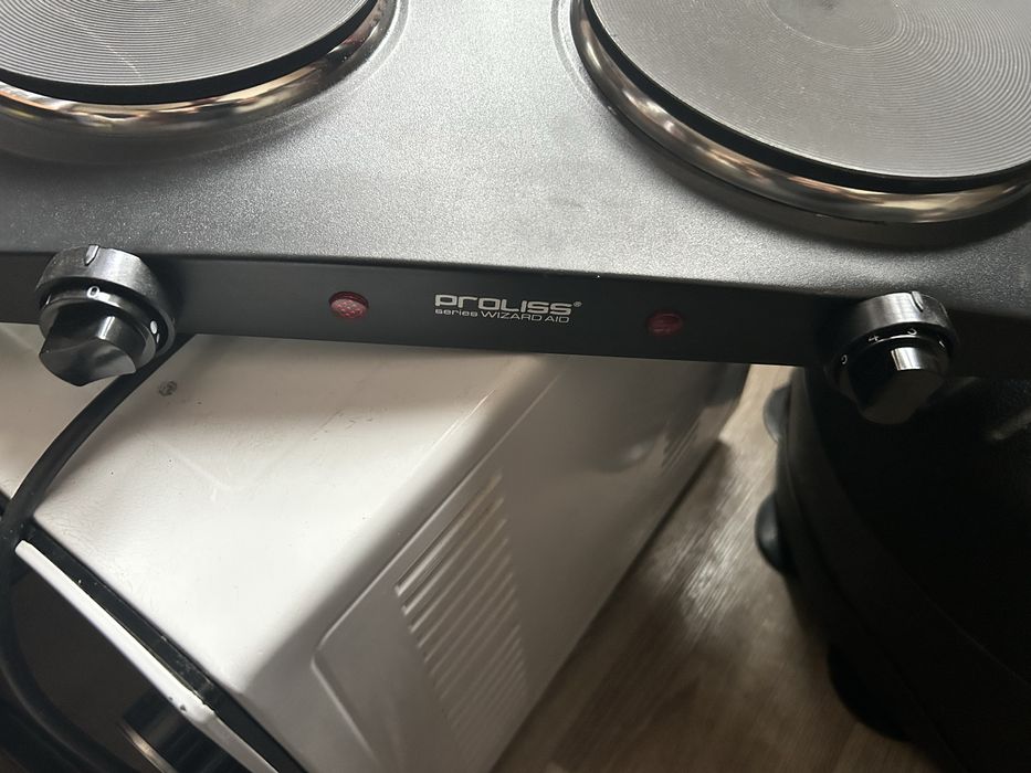 Электро плита в отличном состоянии продам