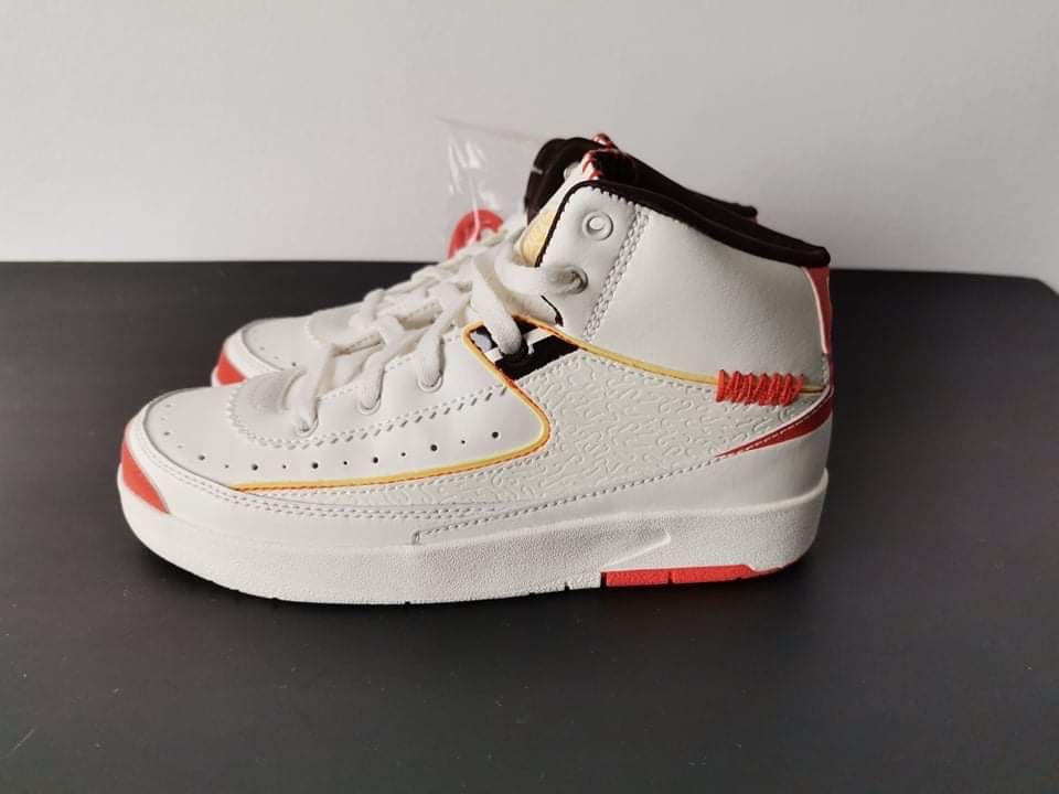 Vand Jordan 2 Retro SP Maison Chateau Rouge marimea 31