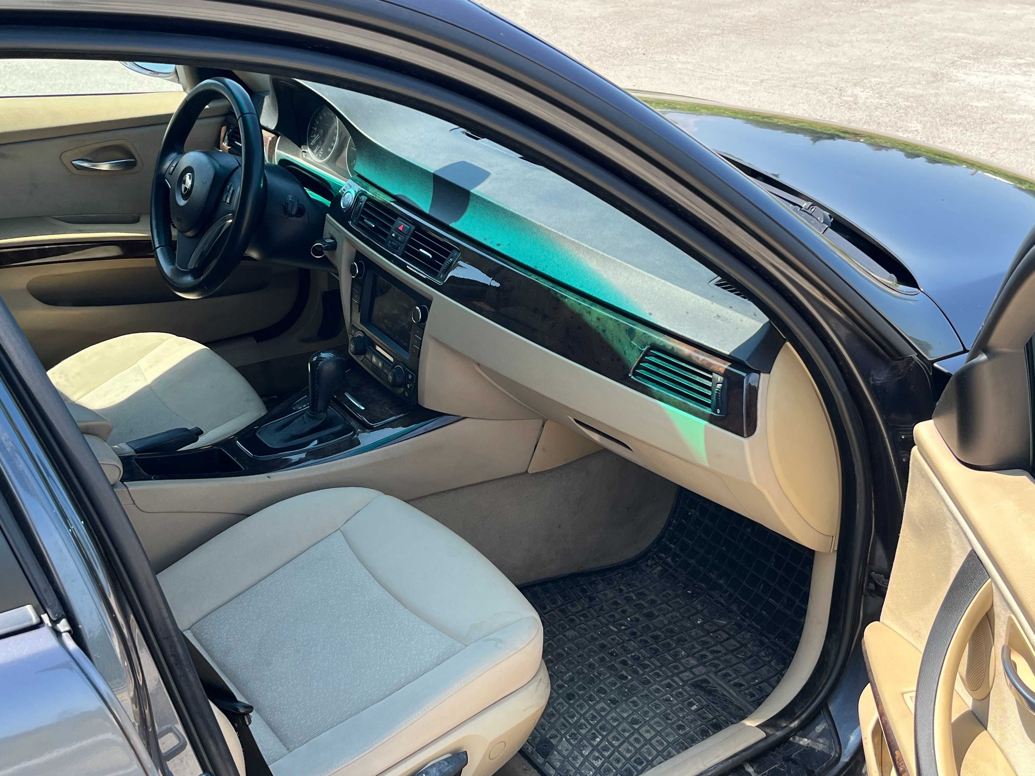BMW E91 320d auto