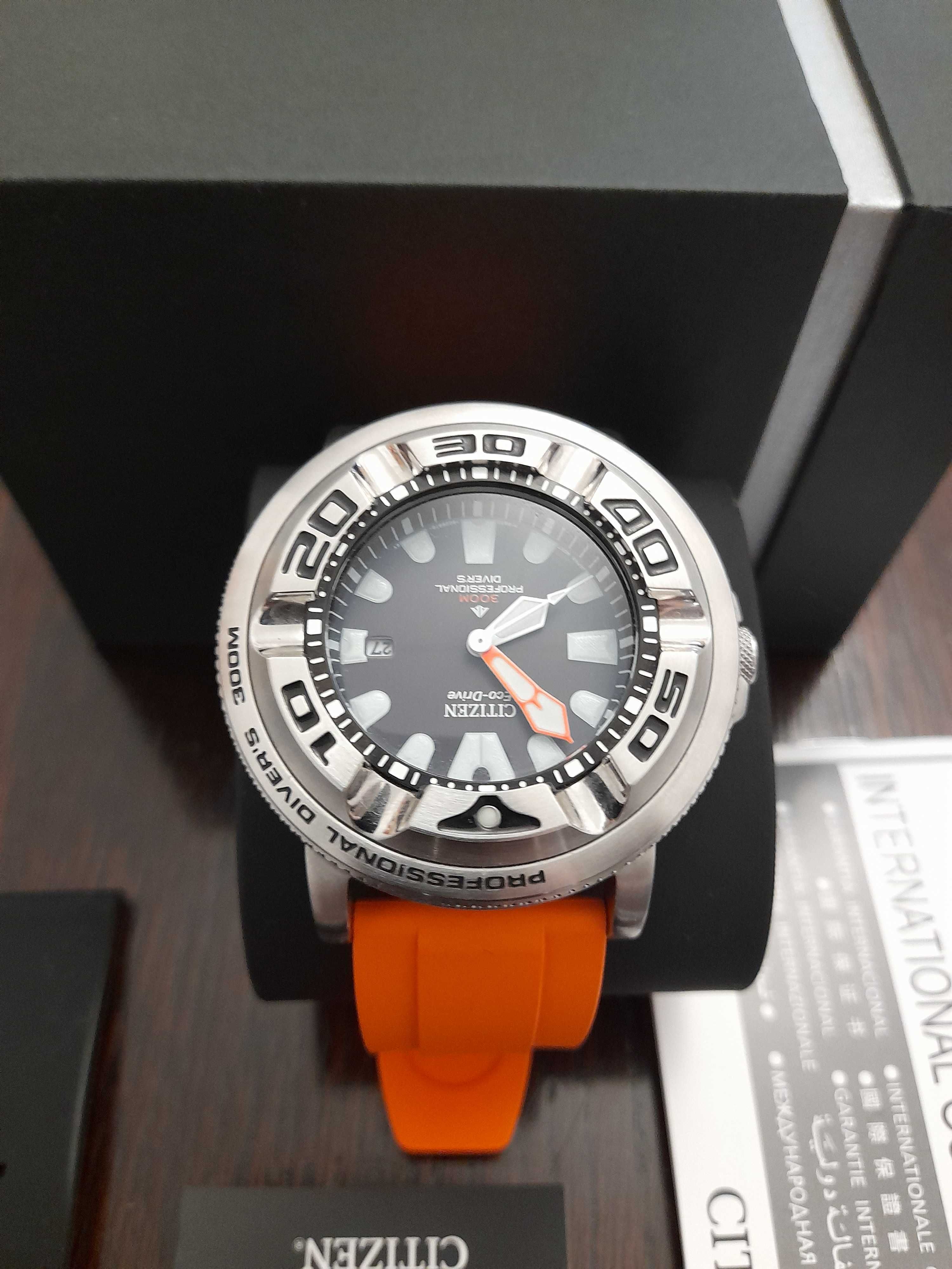 Citizen Promaster  Eco-Drive Professional BJ8050-08E