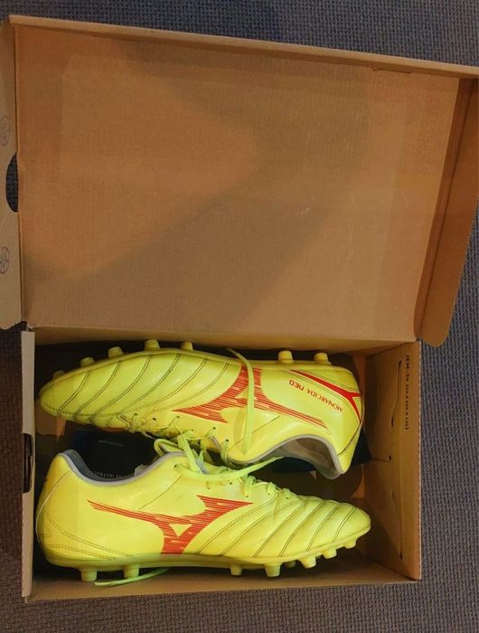 Мъжки футболни обувки, бутонки