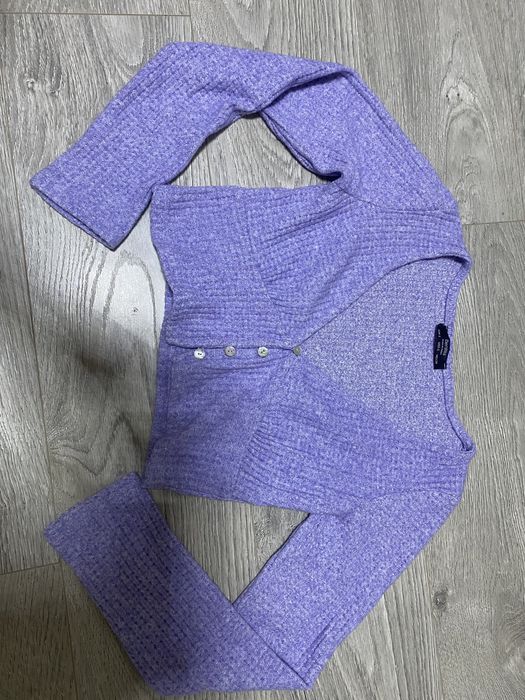 bluza bershka                         .