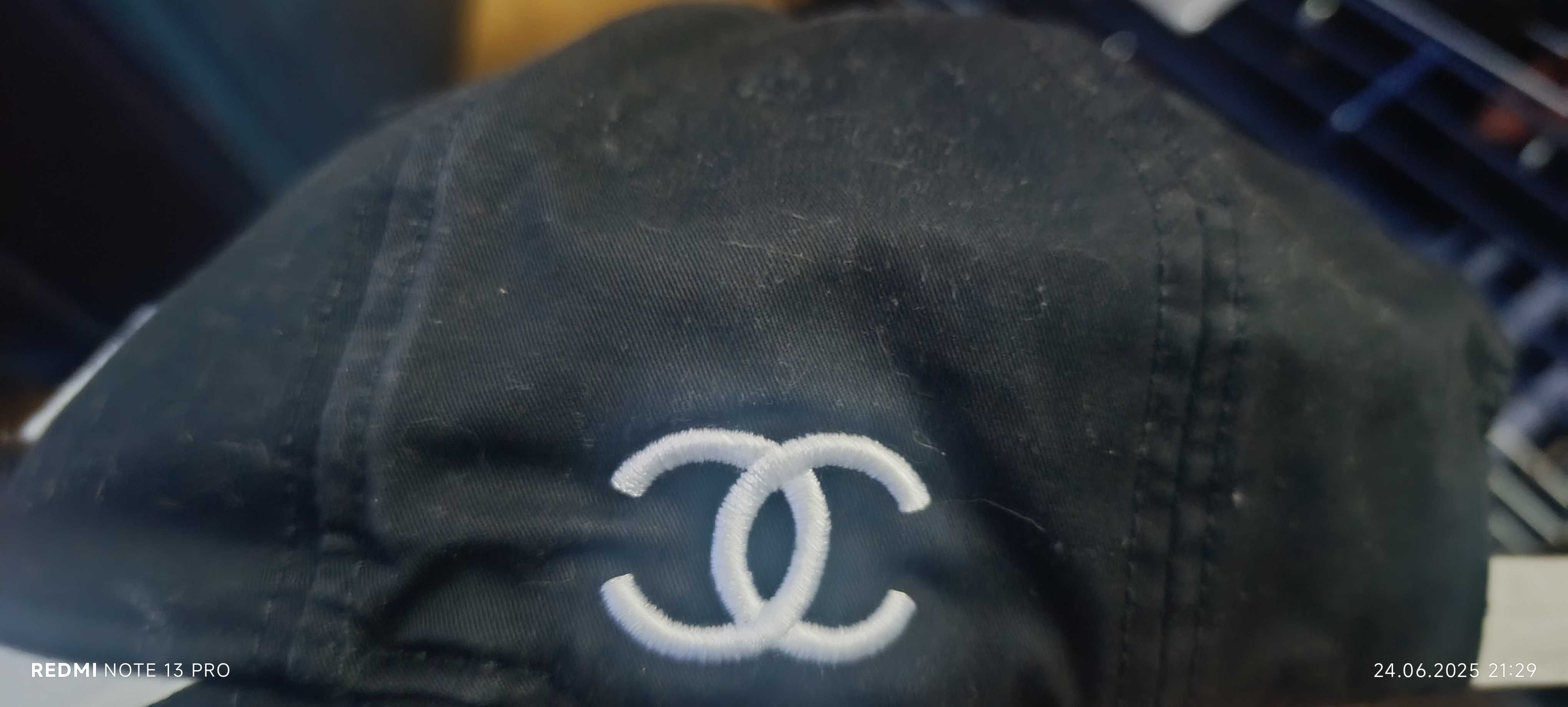Отигинална шапка CHANEL