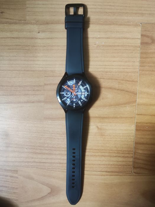 Продам смарт часы "Samsung galaxy watch 4 (3mzx) "