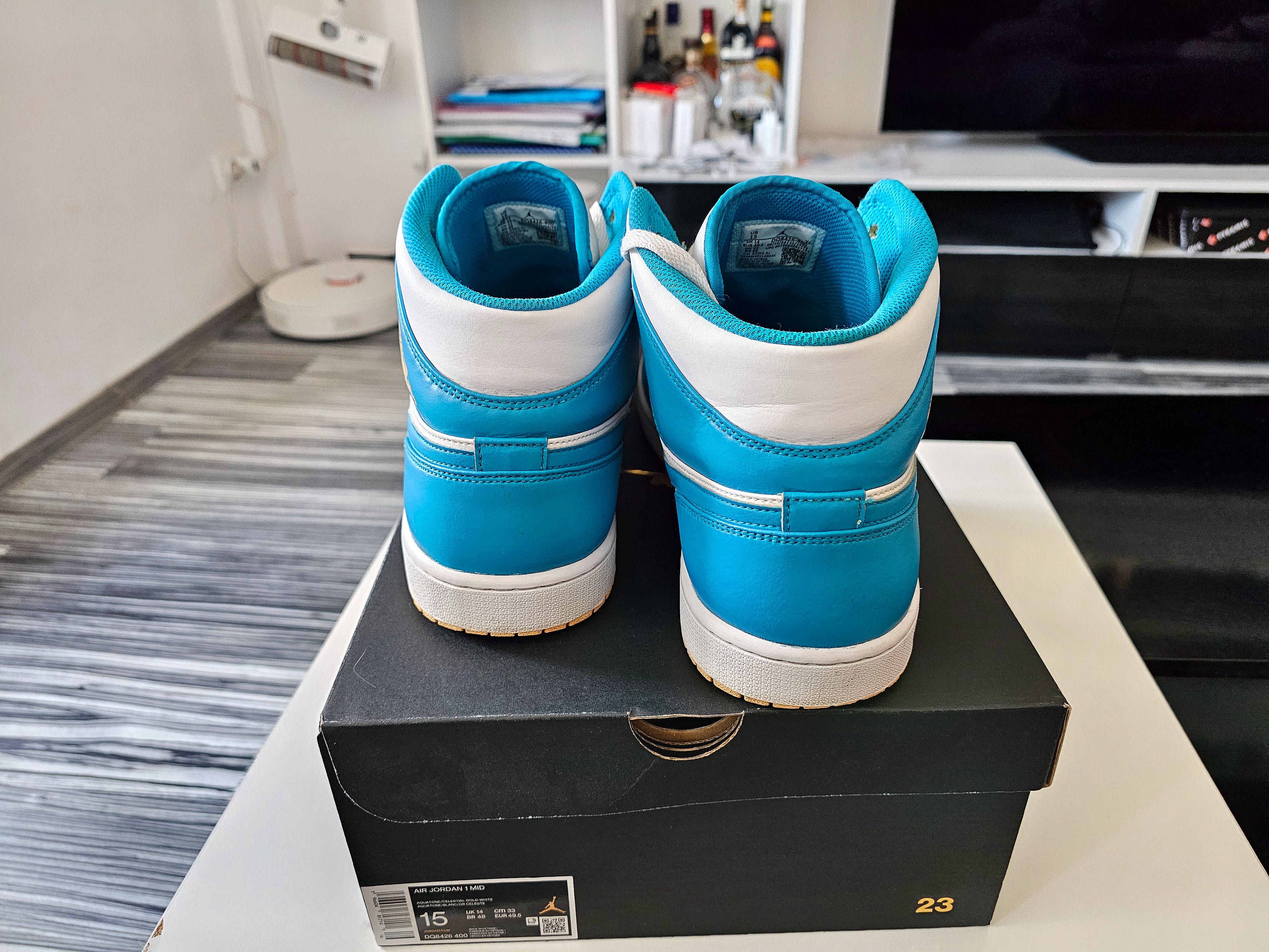 Adidași Air Jordan 1 Mid mărimea 49.5 – stare foarte bună