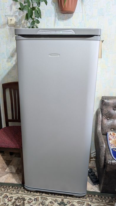 Продам морозилку "Бирюса“