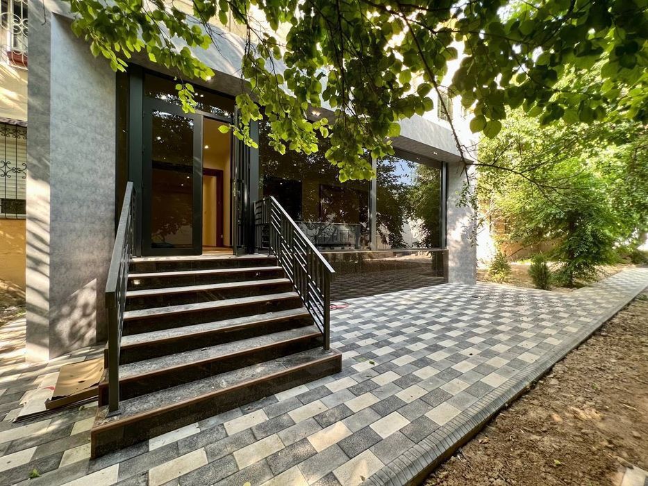 Аренда коммерческой недвижимости Ц-4 , Алайский, 80м2